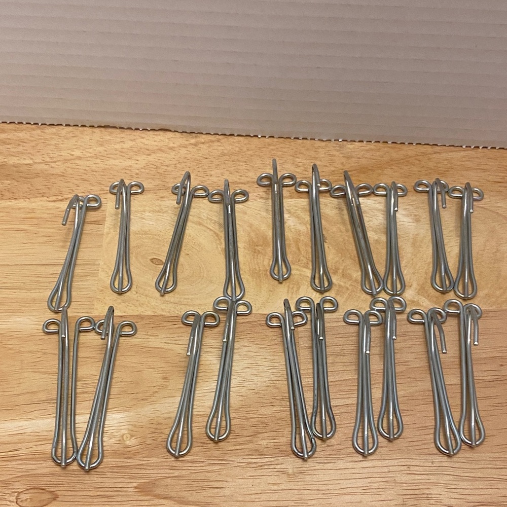Steel Vintage 2 Prong 3” Inch Pinch Pleat Drapery Hooks Lot of 20.